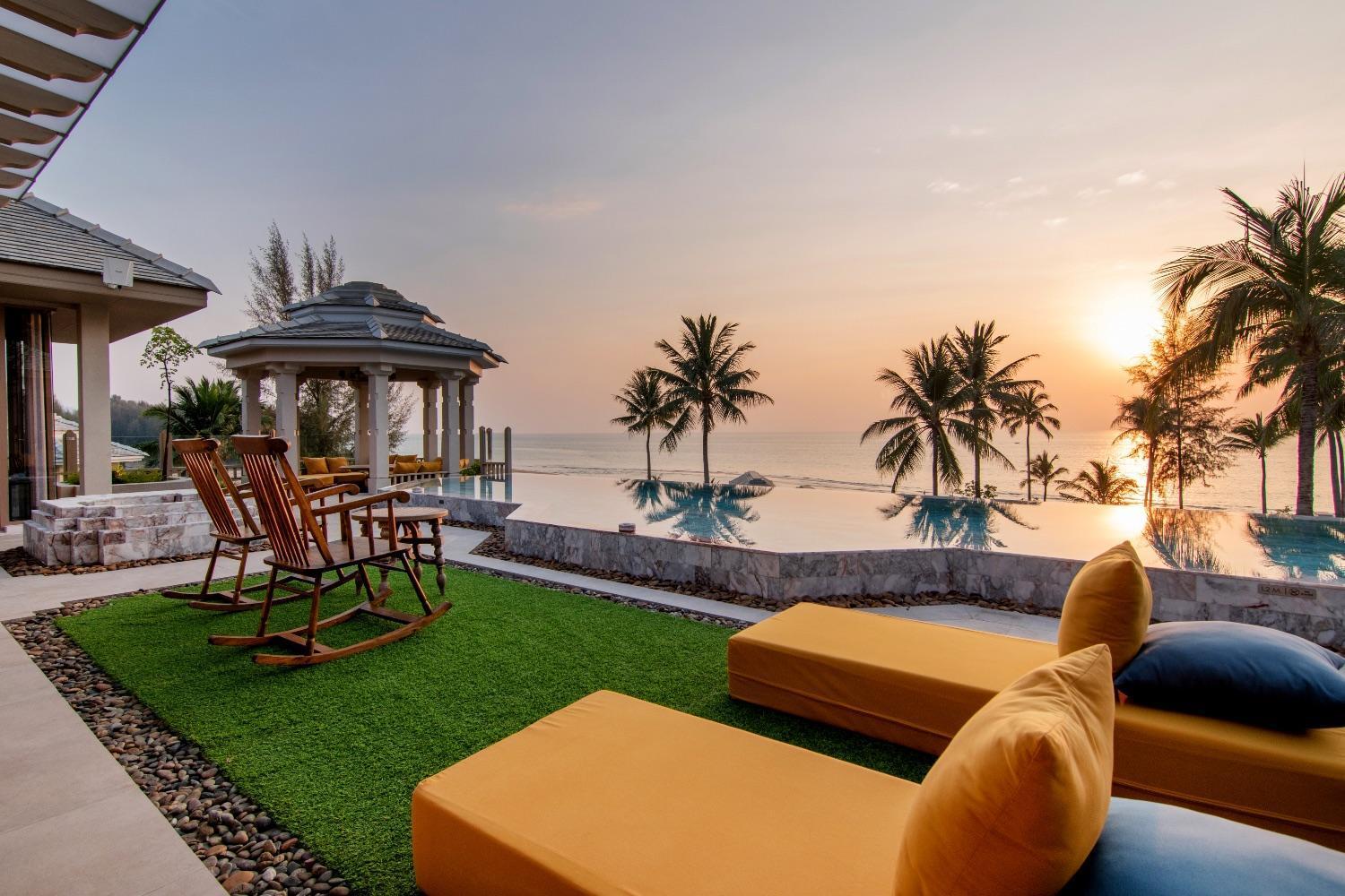 Devasom Khao Lak Beach Resort & Villas Exterior photo