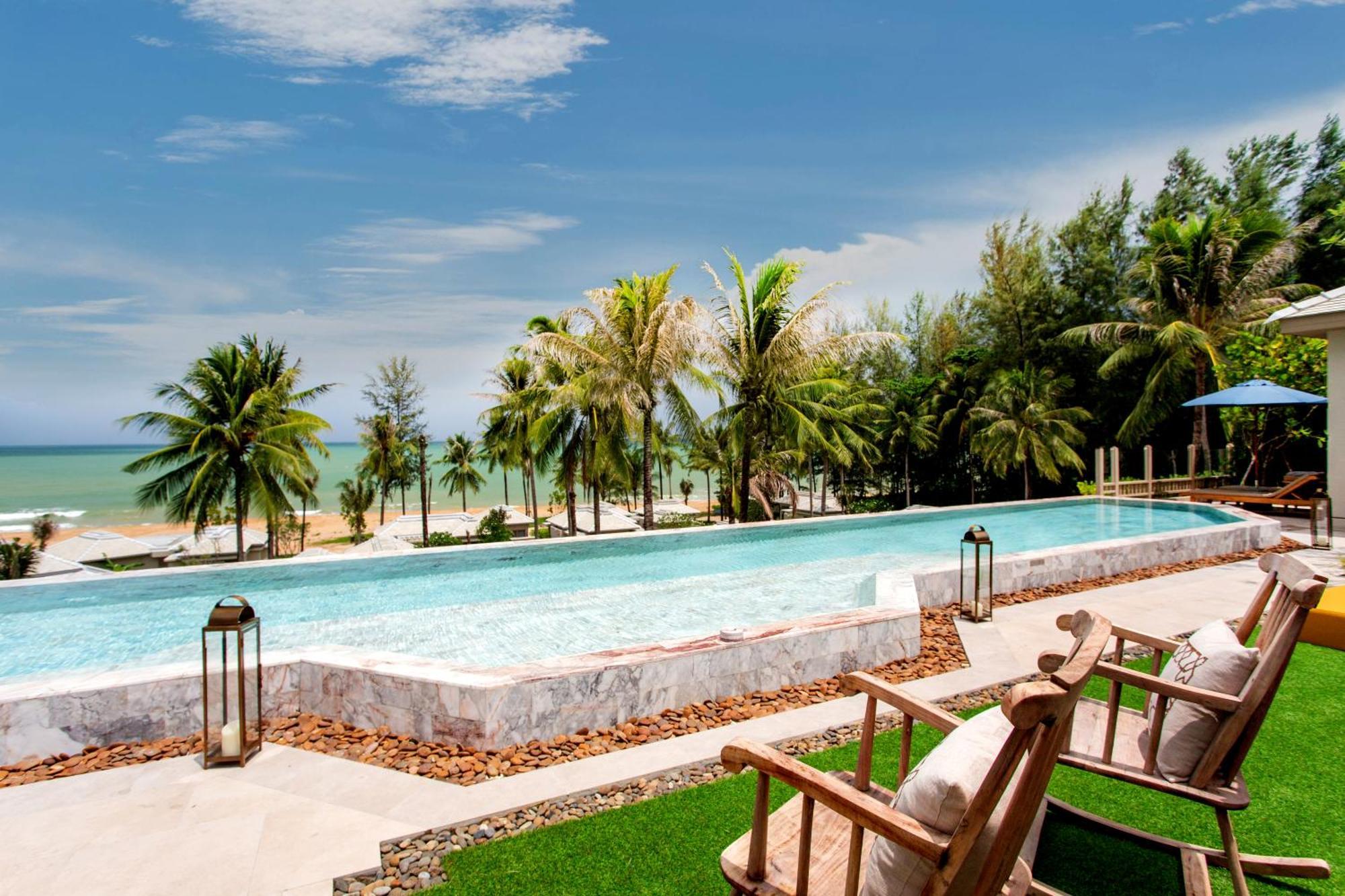 Devasom Khao Lak Beach Resort & Villas Exterior photo